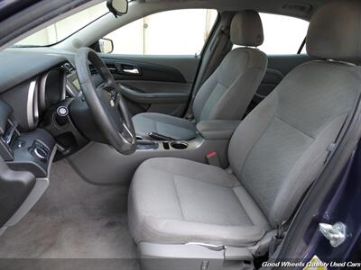 2015 Chevrolet Malibu LS - Photo 13 - Glassboro, NJ 08028