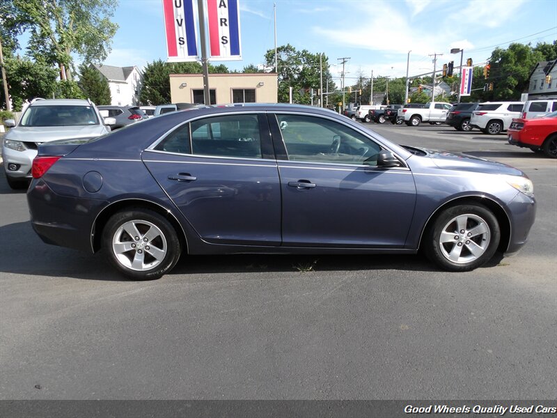 2015 Chevrolet Malibu LS - Photo 4 - Glassboro, NJ 08028