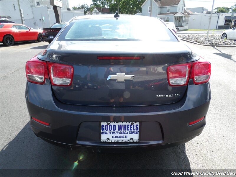 2015 Chevrolet Malibu LS - Photo 6 - Glassboro, NJ 08028