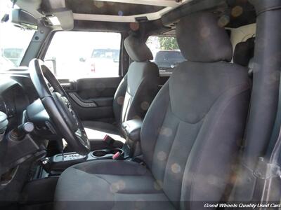 2017 Jeep Wrangler Sport S   - Photo 13 - Glassboro, NJ 08028