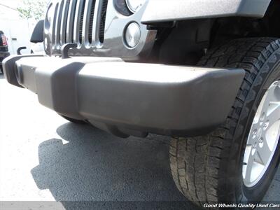 2017 Jeep Wrangler Sport S   - Photo 9 - Glassboro, NJ 08028