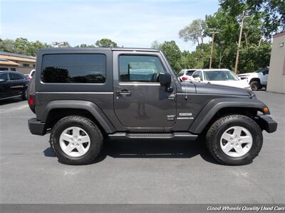2017 Jeep Wrangler Sport S   - Photo 4 - Glassboro, NJ 08028
