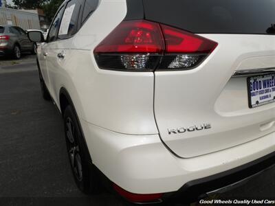 2018 Nissan Rogue SL - Photo 9 - Glassboro, NJ 08028