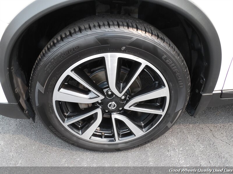 2018 Nissan Rogue SL - Photo 11 - Glassboro, NJ 08028