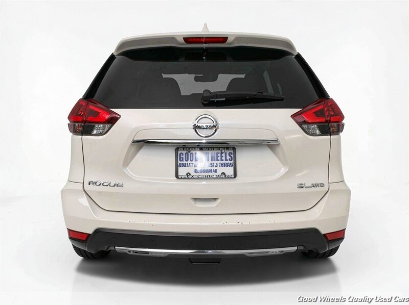 2018 Nissan Rogue SL - Photo 6 - Glassboro, NJ 08028