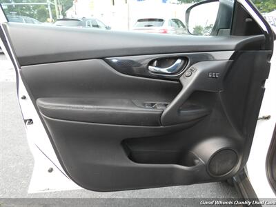 2018 Nissan Rogue SL - Photo 25 - Glassboro, NJ 08028