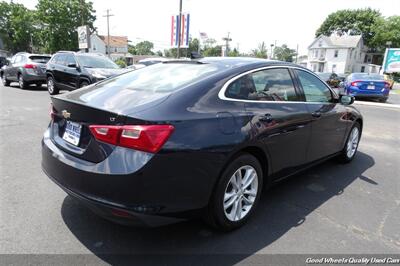 2017 Chevrolet Malibu LT   - Photo 5 - Glassboro, NJ 08028