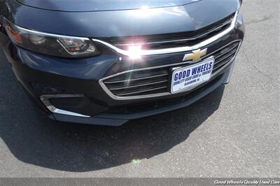 2017 Chevrolet Malibu LT   - Photo 10 - Glassboro, NJ 08028