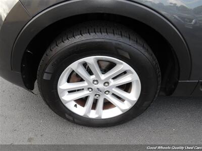2015 Ford Explorer XLT   - Photo 9 - Glassboro, NJ 08028