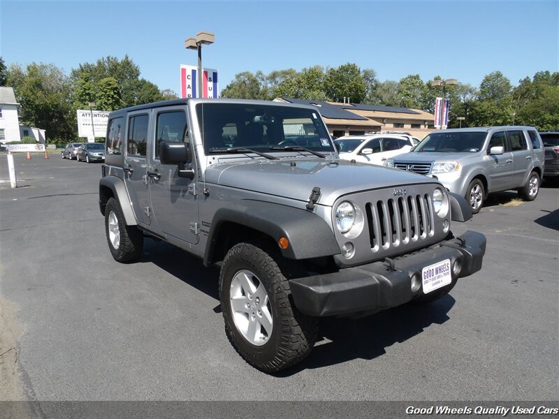 2015 Jeep Wrangler Sport photo 3