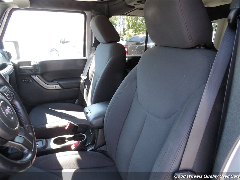 2015 Jeep Wrangler Sport photo 11