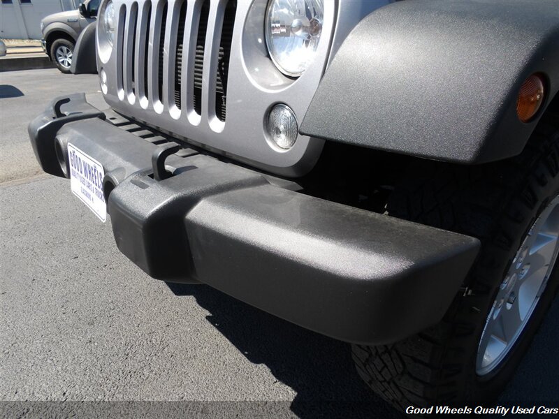 2015 Jeep Wrangler Sport photo 8