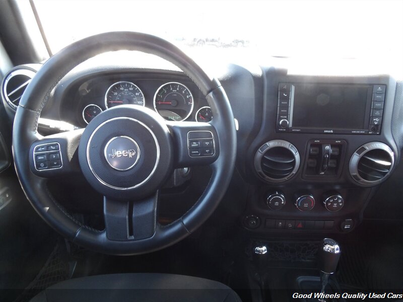 2015 Jeep Wrangler Sport photo 14