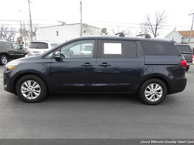 2015 Kia Sedona LX   - Photo 8 - Glassboro, NJ 08028