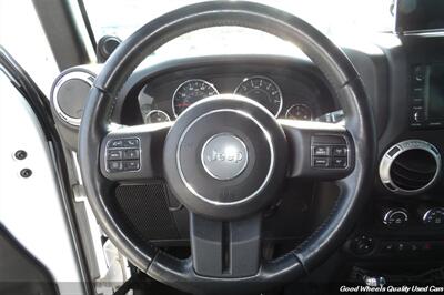 2014 Jeep Wrangler Rubicon   - Photo 18 - Glassboro, NJ 08028