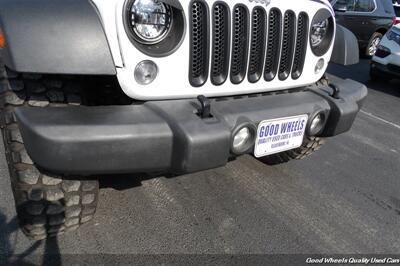 2014 Jeep Wrangler Rubicon   - Photo 11 - Glassboro, NJ 08028