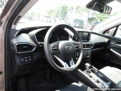 2019 Hyundai SANTA FE SE 2.4L   - Photo 15 - Glassboro, NJ 08028