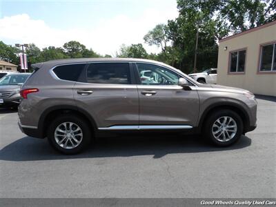 2019 Hyundai SANTA FE SE 2.4L   - Photo 4 - Glassboro, NJ 08028