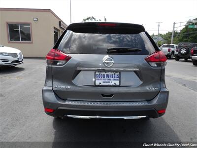 2020 Nissan Rogue SV   - Photo 6 - Glassboro, NJ 08028