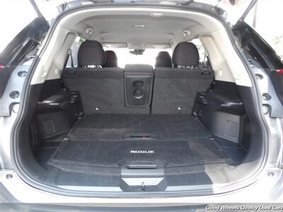 2020 Nissan Rogue SV   - Photo 32 - Glassboro, NJ 08028