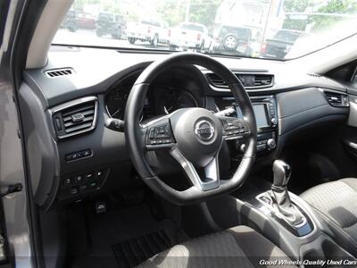 2020 Nissan Rogue SV   - Photo 15 - Glassboro, NJ 08028