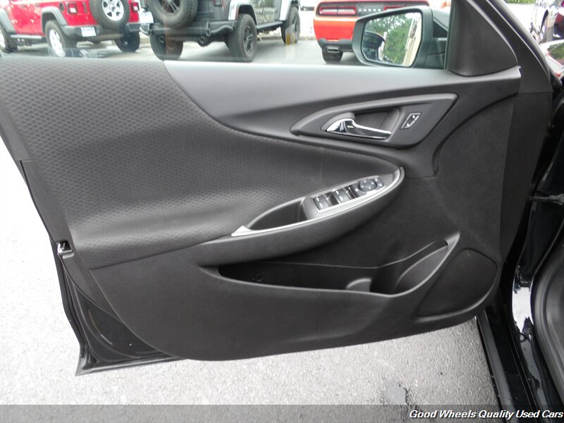 2023 Chevrolet Malibu LT - Photo 22 - Glassboro, NJ 08028