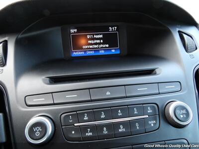 2016 Ford Focus SE   - Photo 18 - Glassboro, NJ 08028