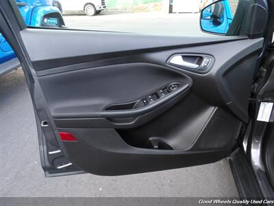 2016 Ford Focus SE   - Photo 24 - Glassboro, NJ 08028