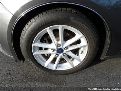 2016 Ford Focus SE   - Photo 11 - Glassboro, NJ 08028