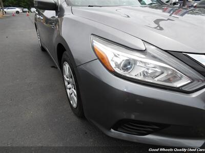 2017 Nissan Altima 2.5 - Photo 10 - Glassboro, NJ 08028