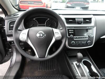 2017 Nissan Altima 2.5 - Photo 15 - Glassboro, NJ 08028