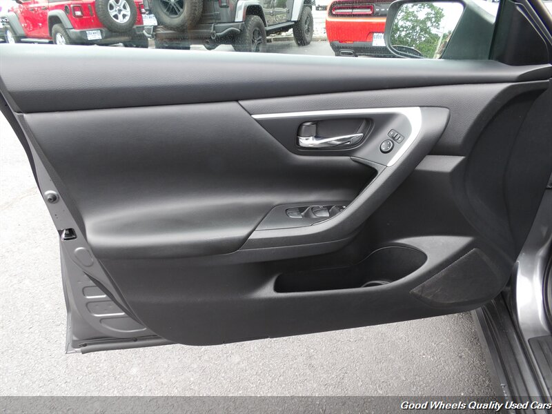 2017 Nissan Altima 2.5 - Photo 22 - Glassboro, NJ 08028