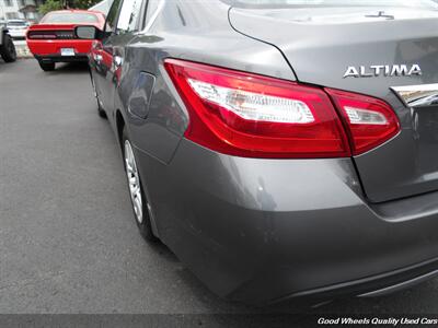 2017 Nissan Altima 2.5 - Photo 9 - Glassboro, NJ 08028