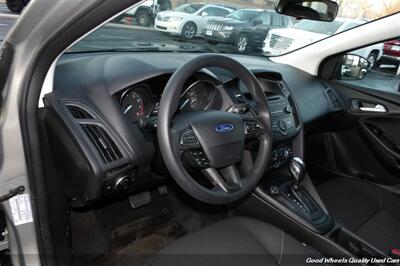 2016 Ford Focus SE   - Photo 15 - Glassboro, NJ 08028