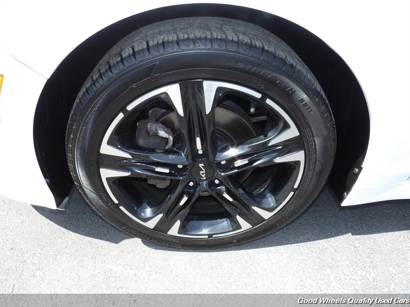 2022 Kia K5 GT-Line - Photo 11 - Glassboro, NJ 08028