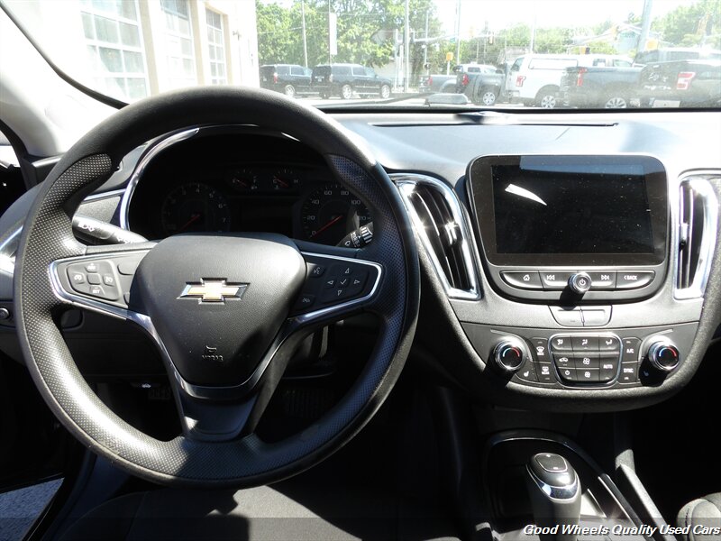 2020 Chevrolet Malibu LT - Photo 18 - Glassboro, NJ 08028