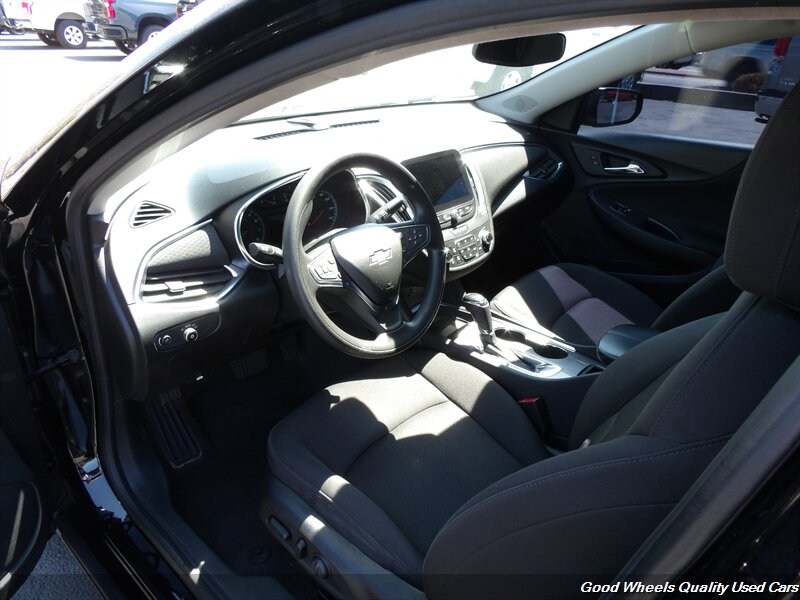 2020 Chevrolet Malibu LT - Photo 12 - Glassboro, NJ 08028