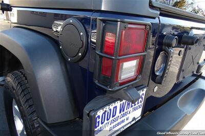 2013 Jeep Wrangler Sport   - Photo 13 - Glassboro, NJ 08028