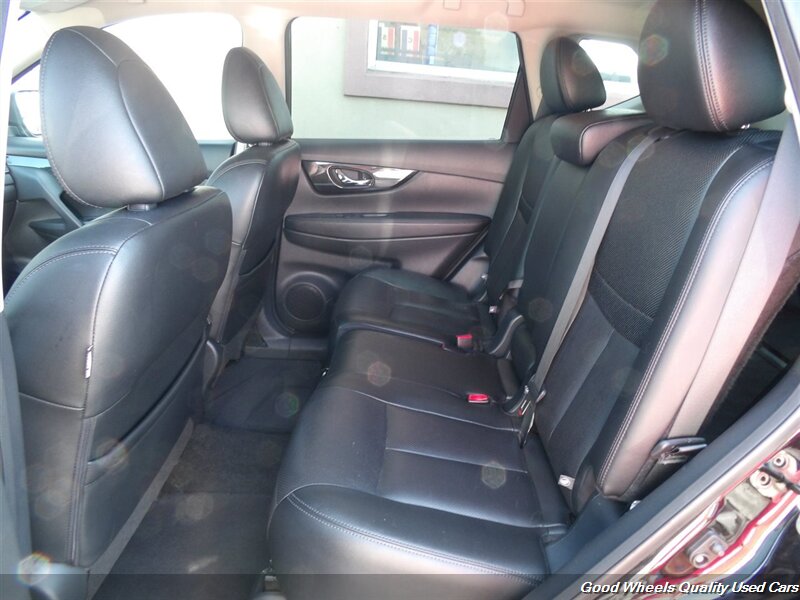 2019 Nissan Rogue SL photo 12