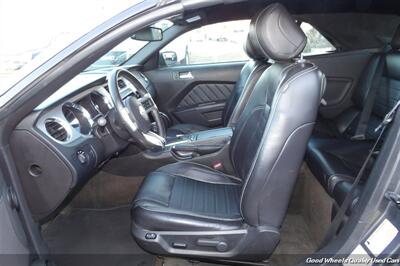 2014 Ford Mustang V6 Premium   - Photo 18 - Glassboro, NJ 08028