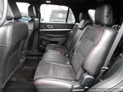 2018 Ford Explorer XLT   - Photo 14 - Glassboro, NJ 08028