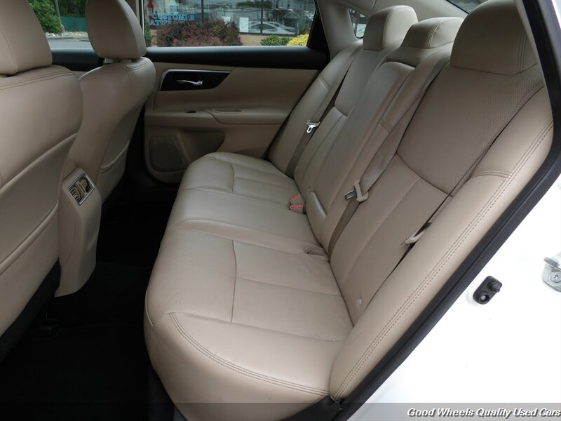 2017 Nissan Altima 2.5 SL - Photo 13 - Glassboro, NJ 08028