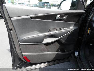 2016 Kia Sorento L   - Photo 14 - Glassboro, NJ 08028