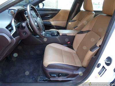 2019 Lexus ES 350   - Photo 13 - Glassboro, NJ 08028