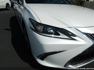 2019 Lexus ES 350   - Photo 10 - Glassboro, NJ 08028