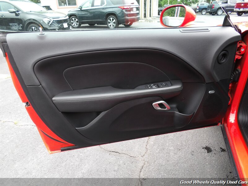 2018 Dodge Challenger SXT - Photo 25 - Glassboro, NJ 08028
