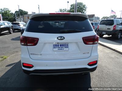 2019 Kia Sorento EX V6   - Photo 6 - Glassboro, NJ 08028