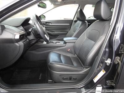 2019 Nissan Altima 2.5 Platinum - Photo 11 - Glassboro, NJ 08028