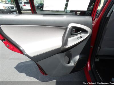 2007 Toyota RAV4   - Photo 17 - Glassboro, NJ 08028