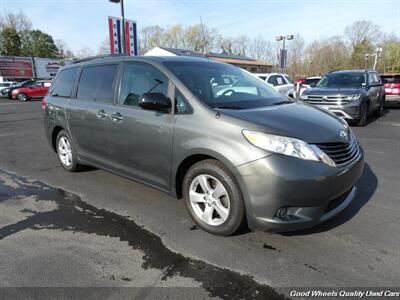 2014 Toyota Sienna LE 8-Passenger   - Photo 3 - Glassboro, NJ 08028